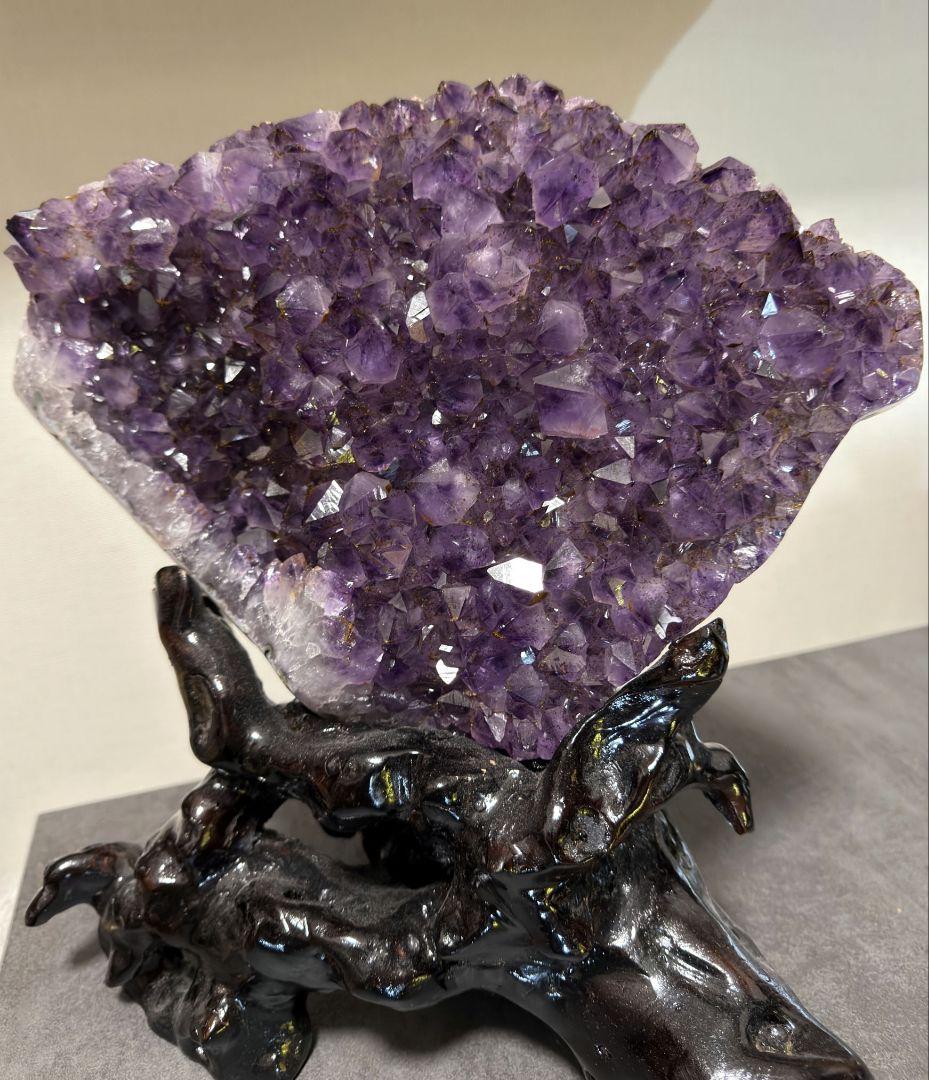 ​✨超特大・金運爆上げ✨【台座付】タイチンルチル アメジストクラスター 原石