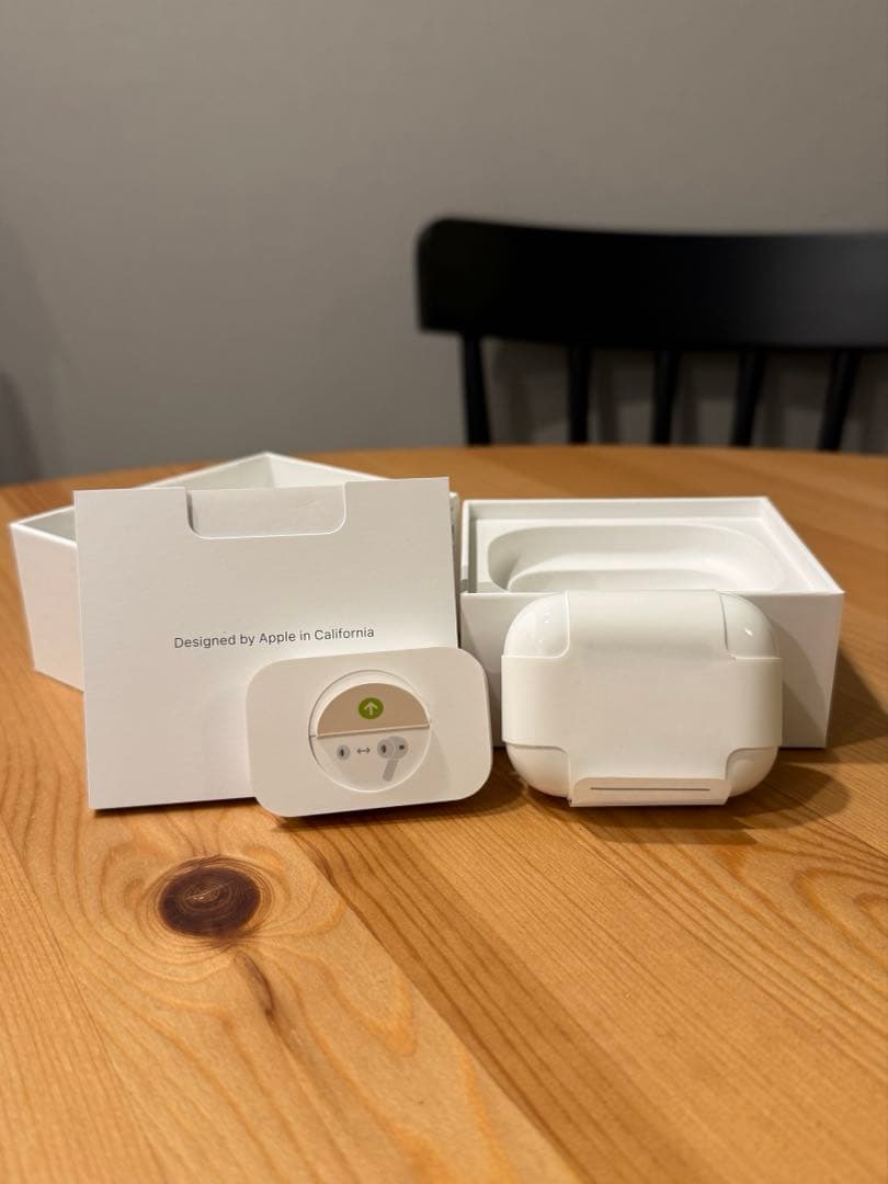 AirPods Pro 3 本体　ほぼ未使用