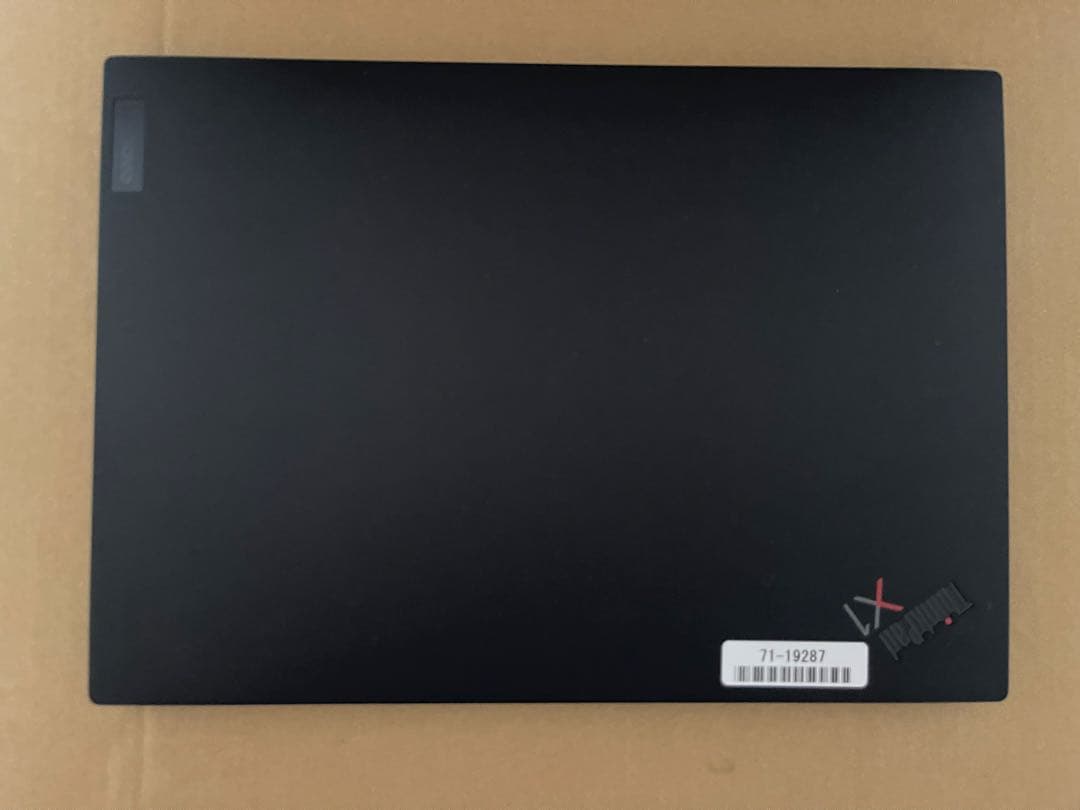 ThinkPad X1 Carbon Gen10 12世代 i5 8GB 256