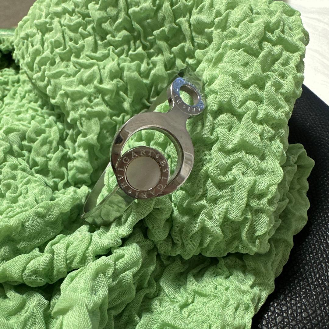 ブルガリ　バングル　ブレスレット