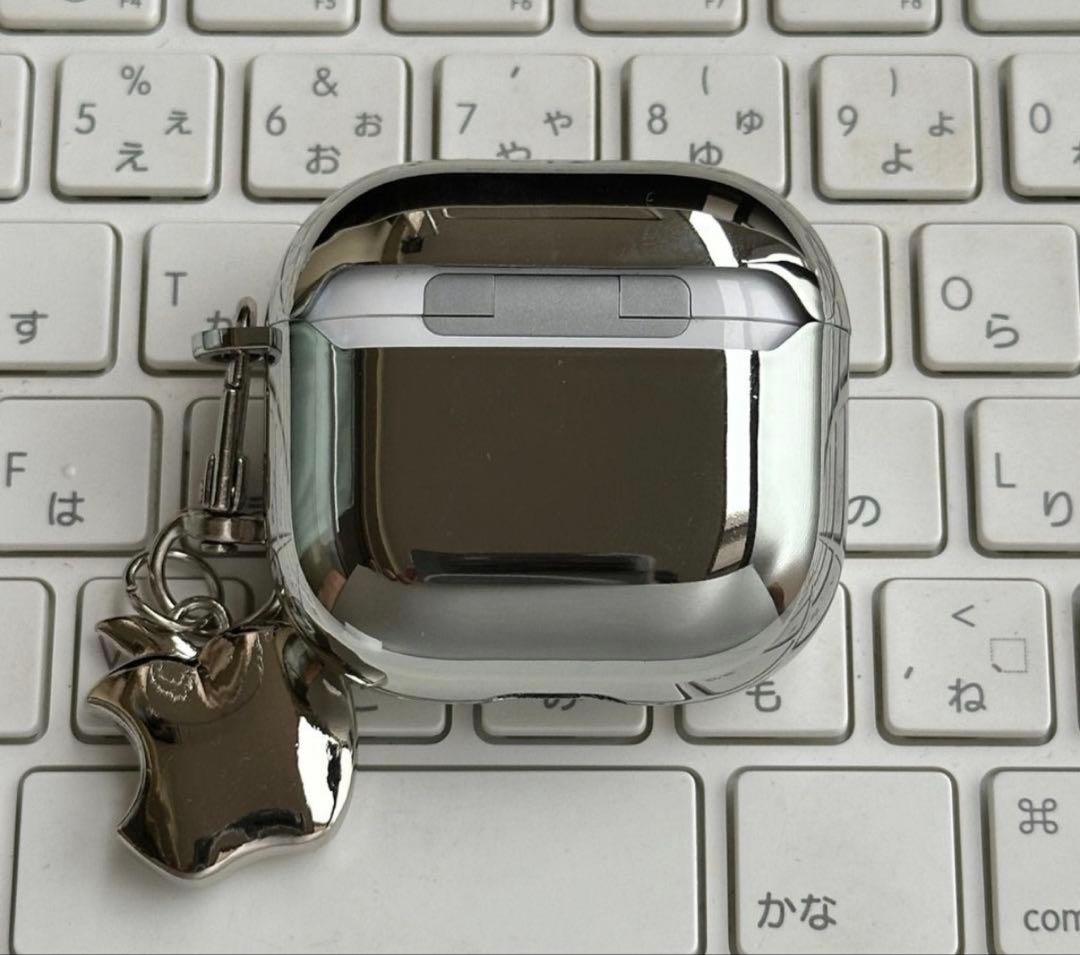 AirPods 4 (本体ノイキャン搭載）ケースのおまけ付き