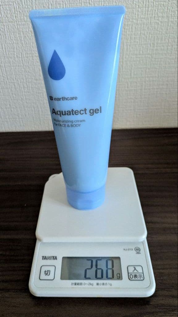 アクシリオ　アースケアアクアテクトゲル、ダブルクレンジングゲル　オールインワン