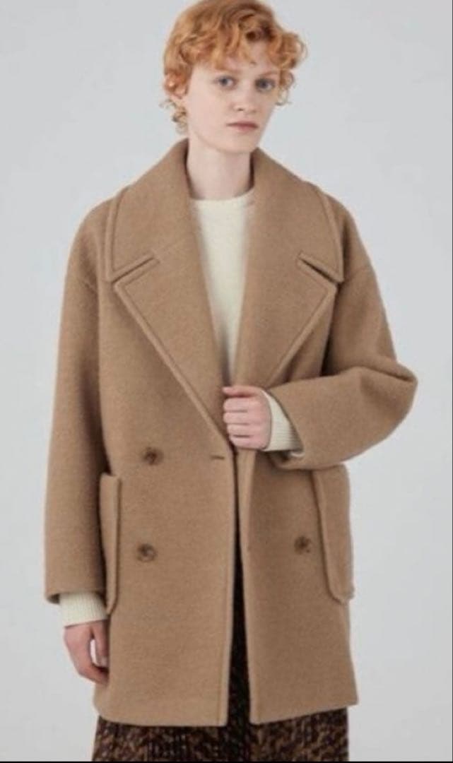 トゥモローランド　マカフィー　ブークレーボンディング ダブルブレストコート