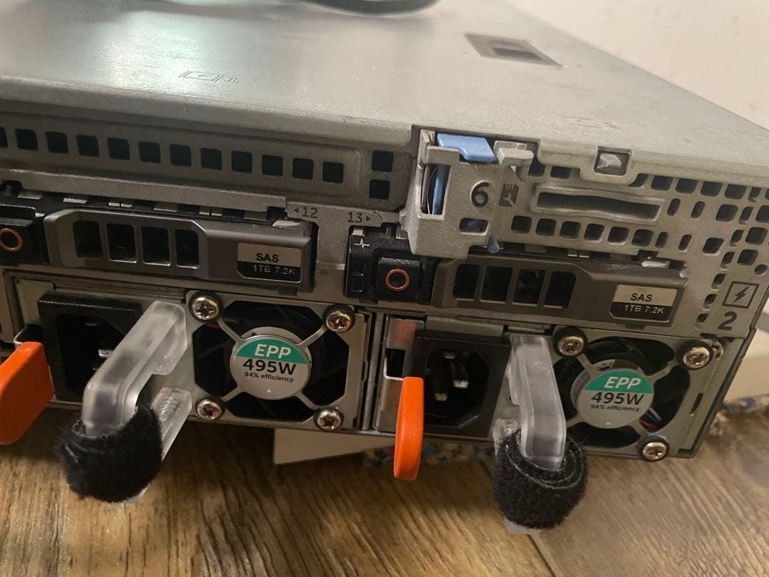 dell r730xdサーバーriserやカギ、idracライセンス付き