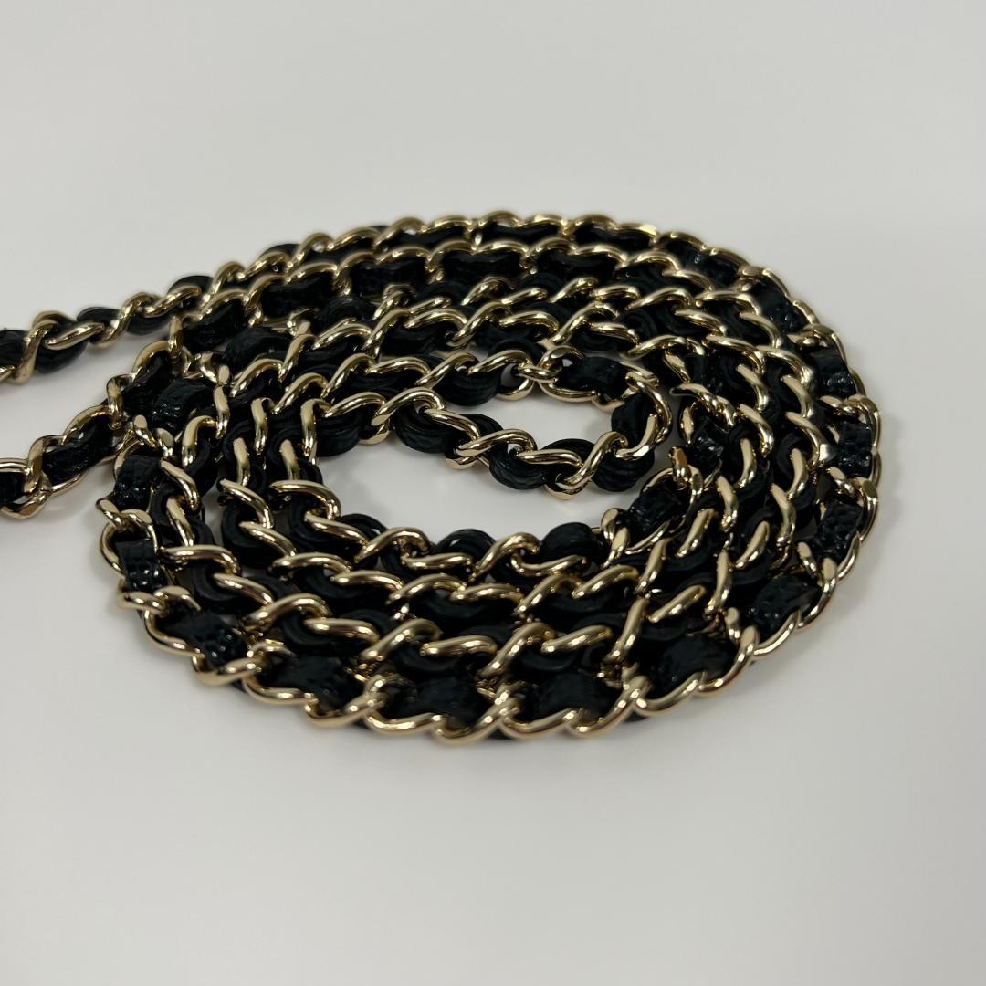 シャネル マトラッセ イヤホンケース キャビアスキン 黒 MBZ041