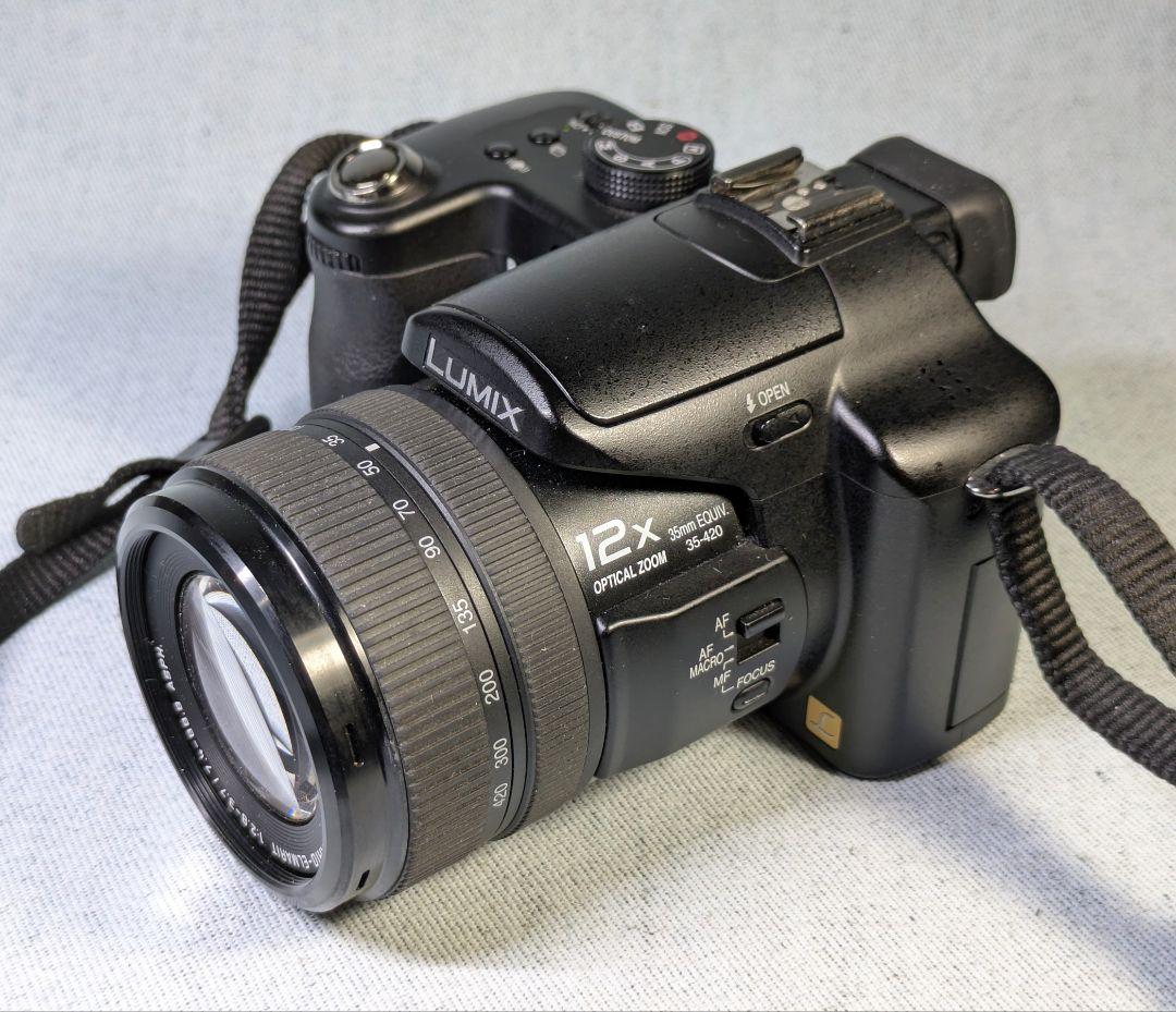 【古いけどキレイ】⚫PanasonicデジタルカメラLUMIX FZ50