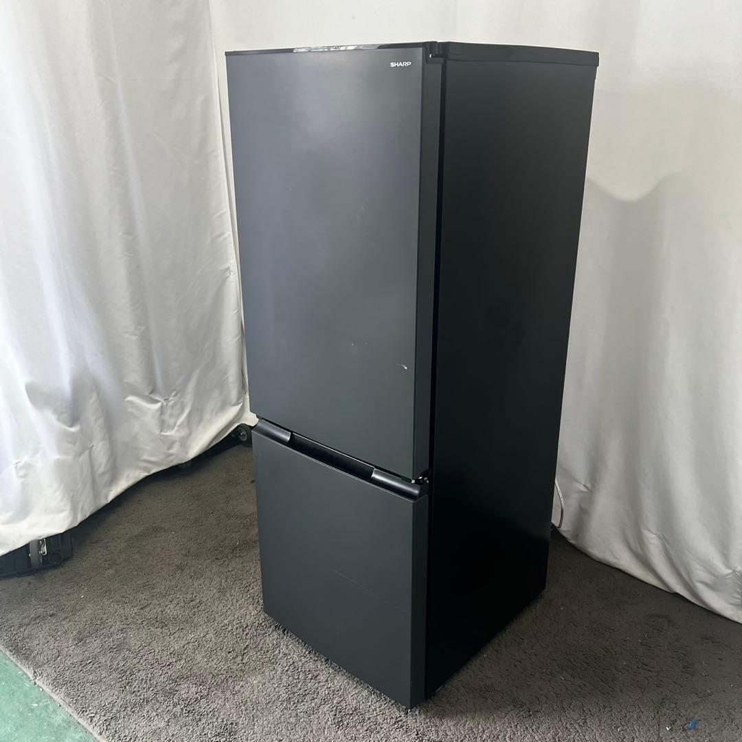 ★117　冷蔵庫　シャープ　150L-170L　24年製　小型　安い　設置無料