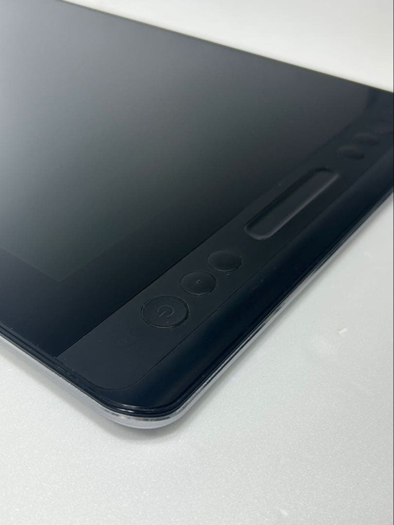 ★美品★Huion GT133 液晶ペンタブレット本体 スタンド付き