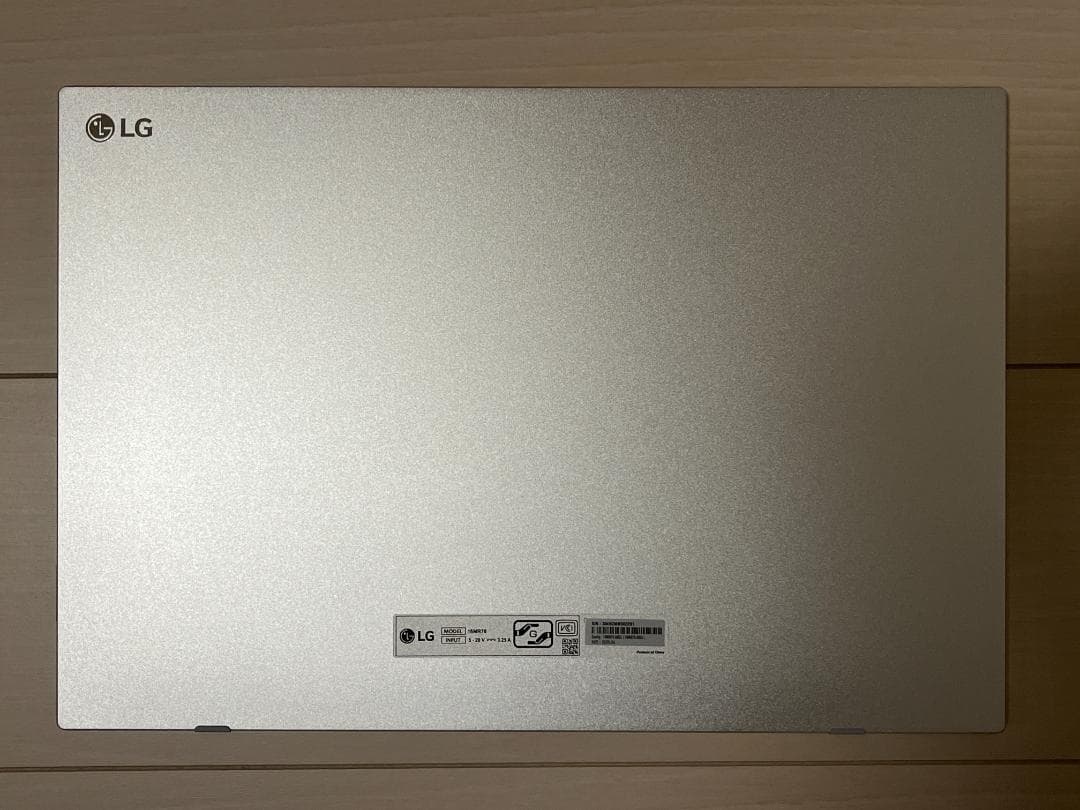 LG gram +view モバイルモニター 16型 2560×1600