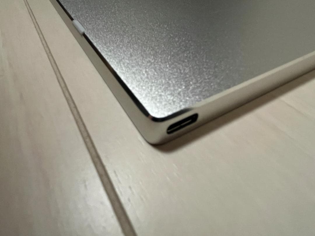 LG gram +view モバイルモニター 16型 2560×1600