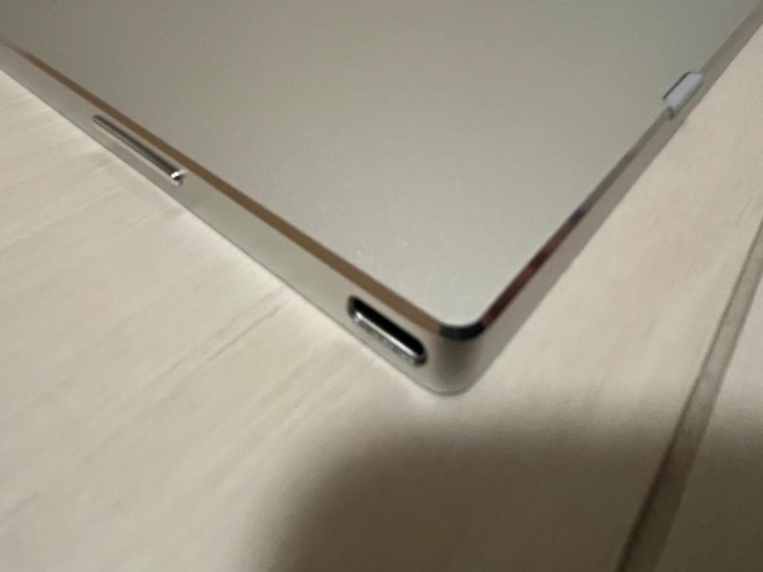 LG gram +view モバイルモニター 16型 2560×1600