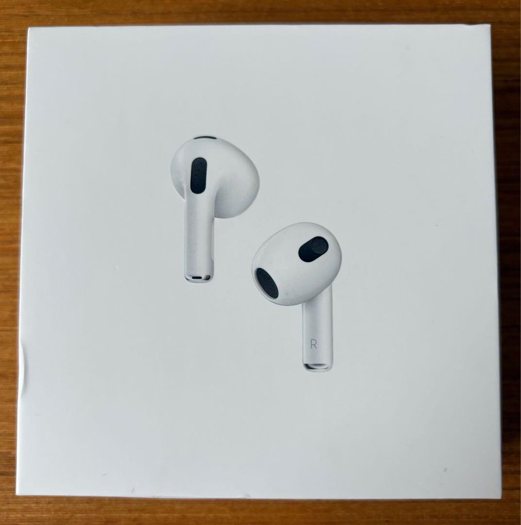 純正Apple☆AirPods第三世代 充電ケース付き