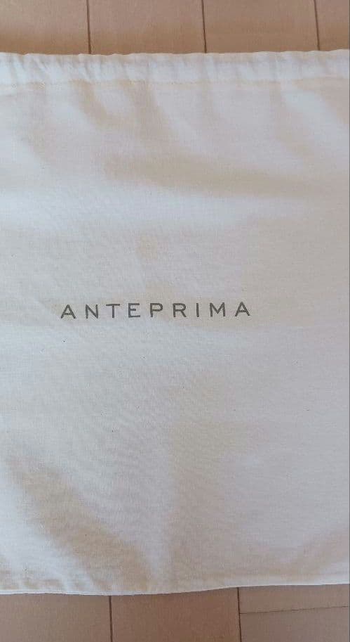 ANTEPRIMAアンテプリマ パーティーバッグ　黒