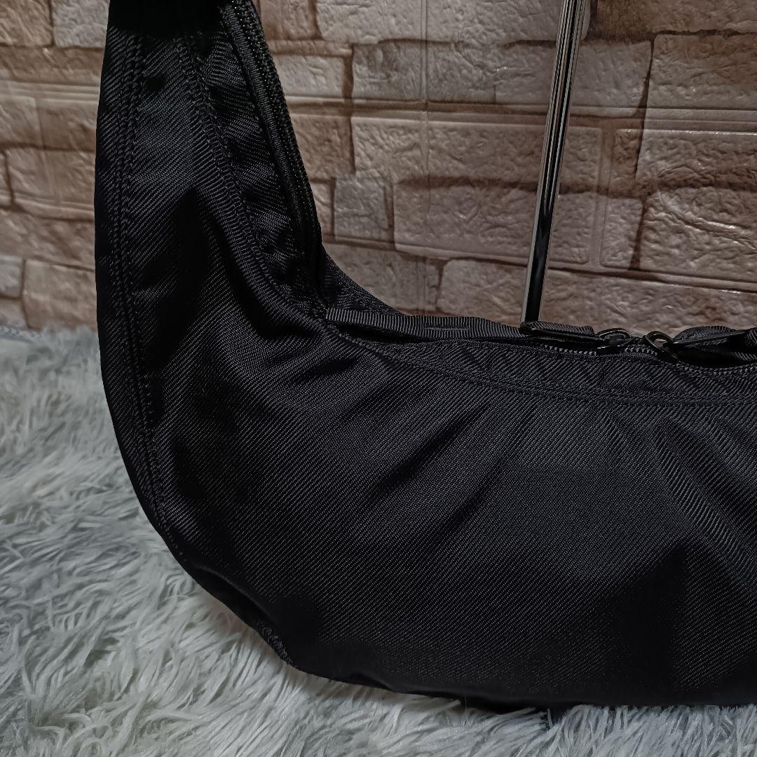 ポーター ハーフムーン ショルダーバッグ PORTER 黒 三日月