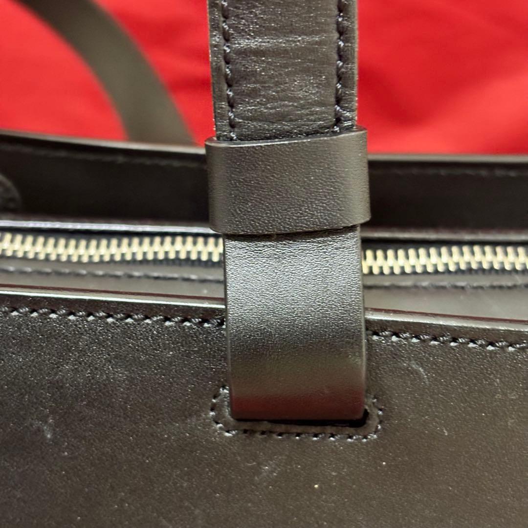 TOD'S☆ブラックレザー ビジネストートバッグ