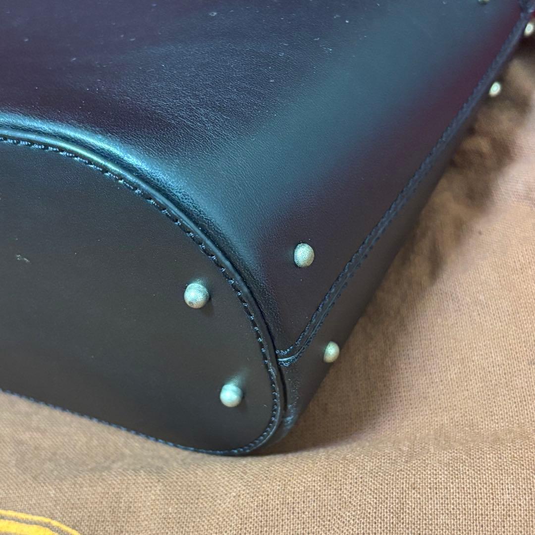 TOD'S☆ブラックレザー ビジネストートバッグ