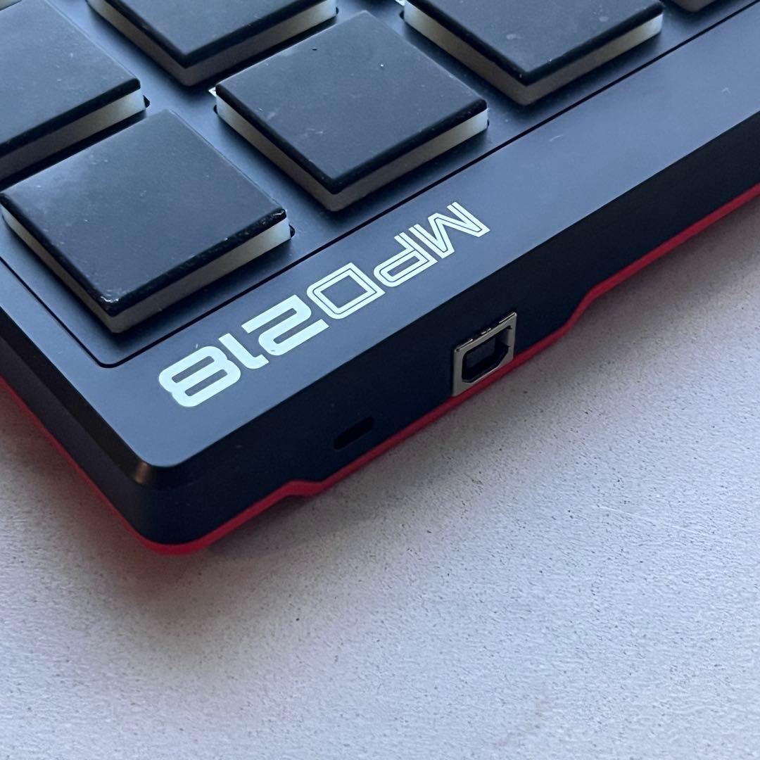 【美品・箱】AKAI MPD218