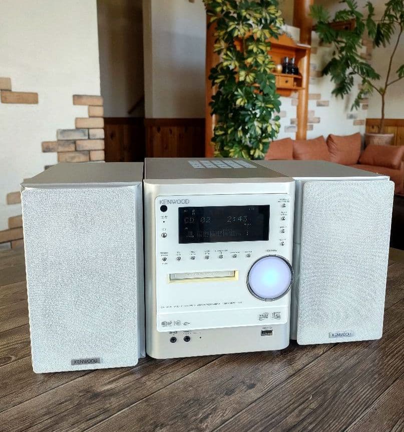 美品　KENWOOD NDL100 CD/MD/USB ミニコンポ 　ホワイト
