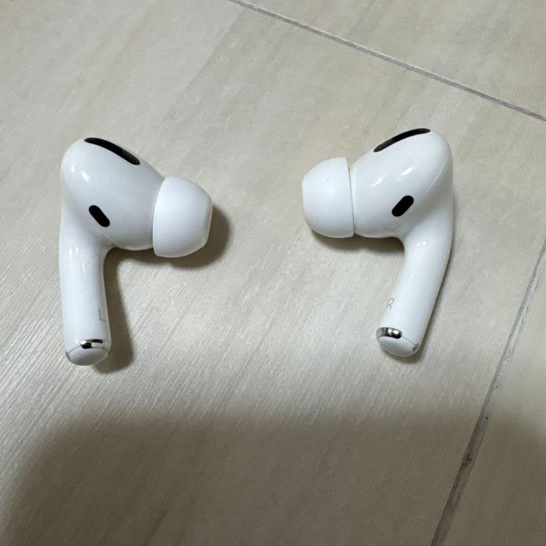 AirPods Pro 第1世代 ホワイト 本体・充電ケース・付属品・箱付き