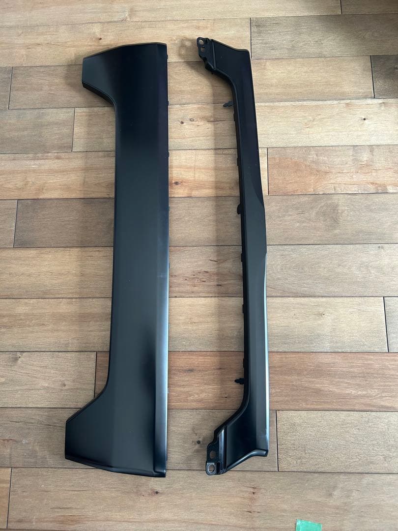 ハイエース200系　アースカラーパッケージ　グリル　新車外し　直接取引可能