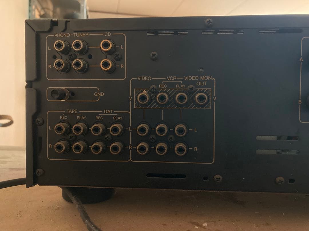 ONKYO オンキョー Integra A-815EX