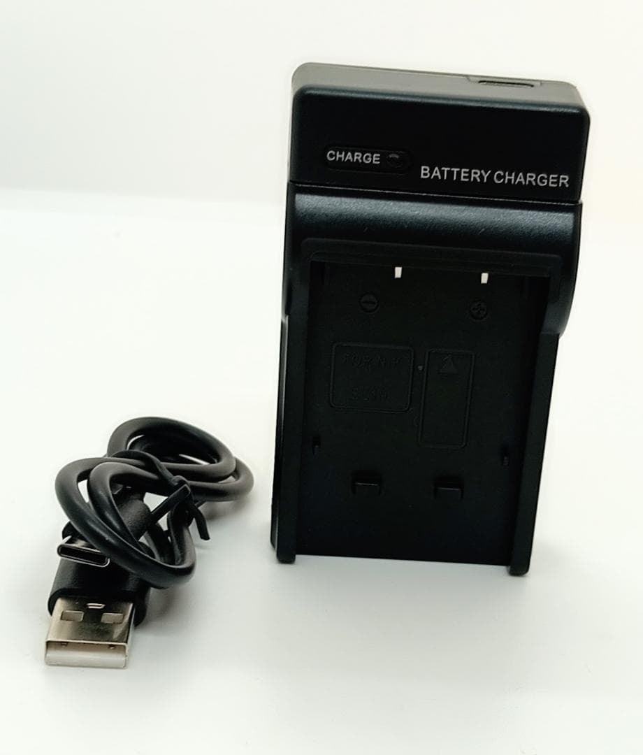 デジタルカメラ Nikon COOLPIX S3300 6X Zoom 16.0 Mp Gold