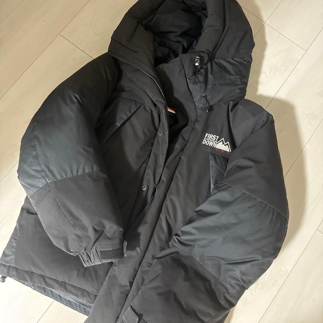 FIRST DOWN ブラック ダウンジャケット　M
