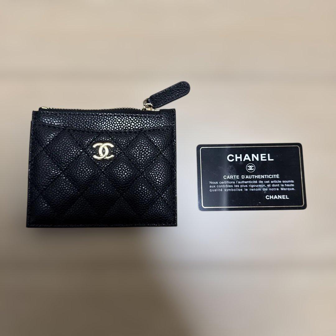 【値下げします！】CHANEL ブラック レザー ケース