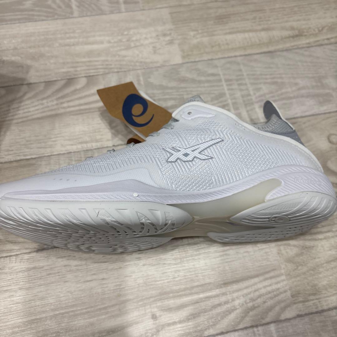 アシックス　バッシュ