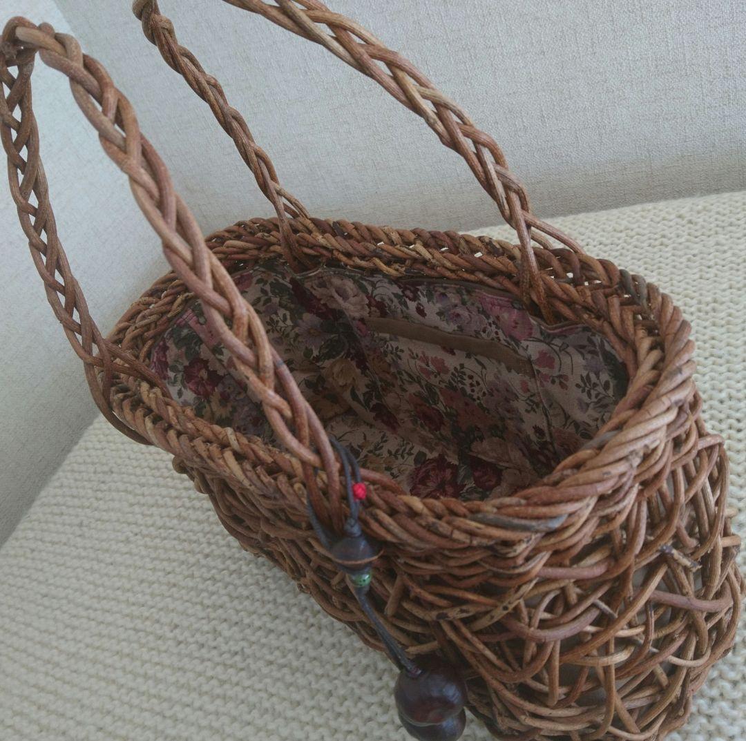 あけびかごバッグ チャーム カバー付き ハンドメイド