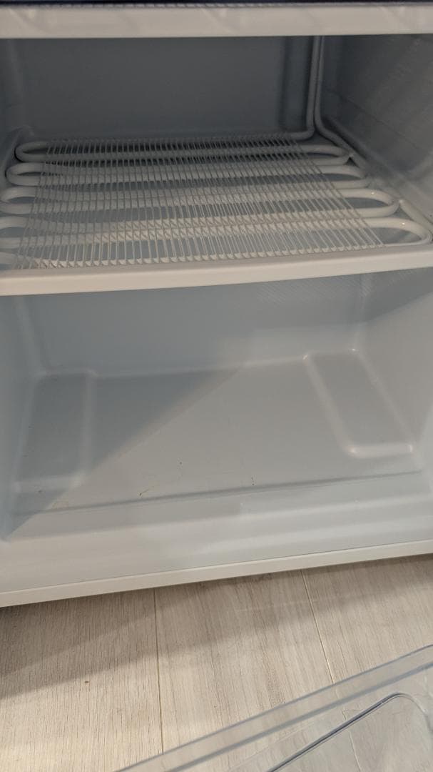 アイリスオーヤマ ノンフロン冷凍庫 IUSD-18A-W 175L