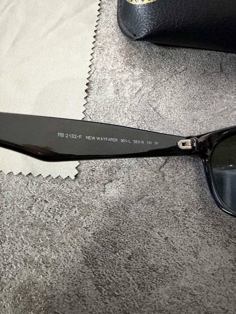 【最終値下げ】RayBanレイバンRB2132F NEWWAYFARER
