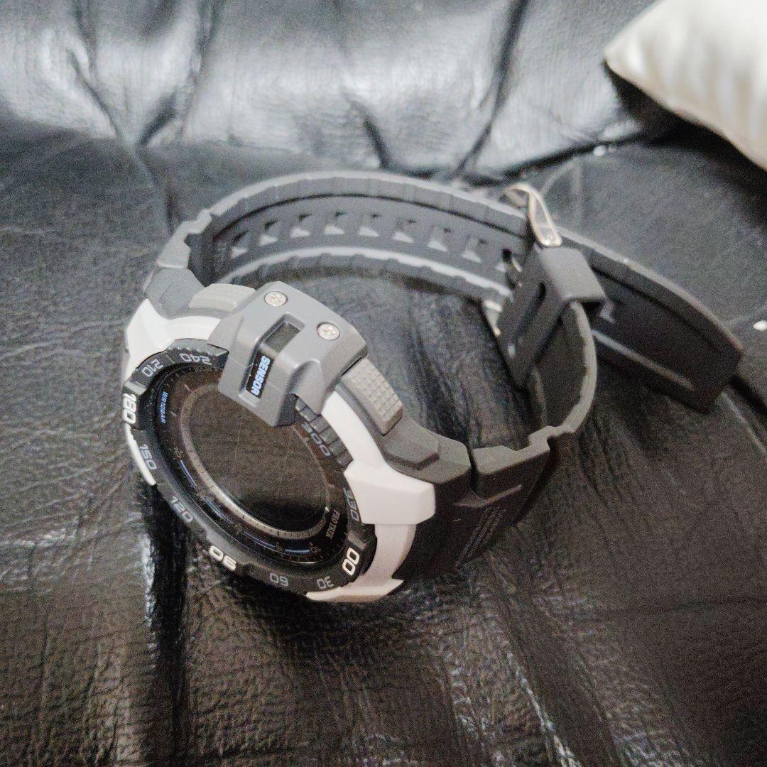 新品 CASIO カシオ PRG-270-7JF PROTREK腕時計