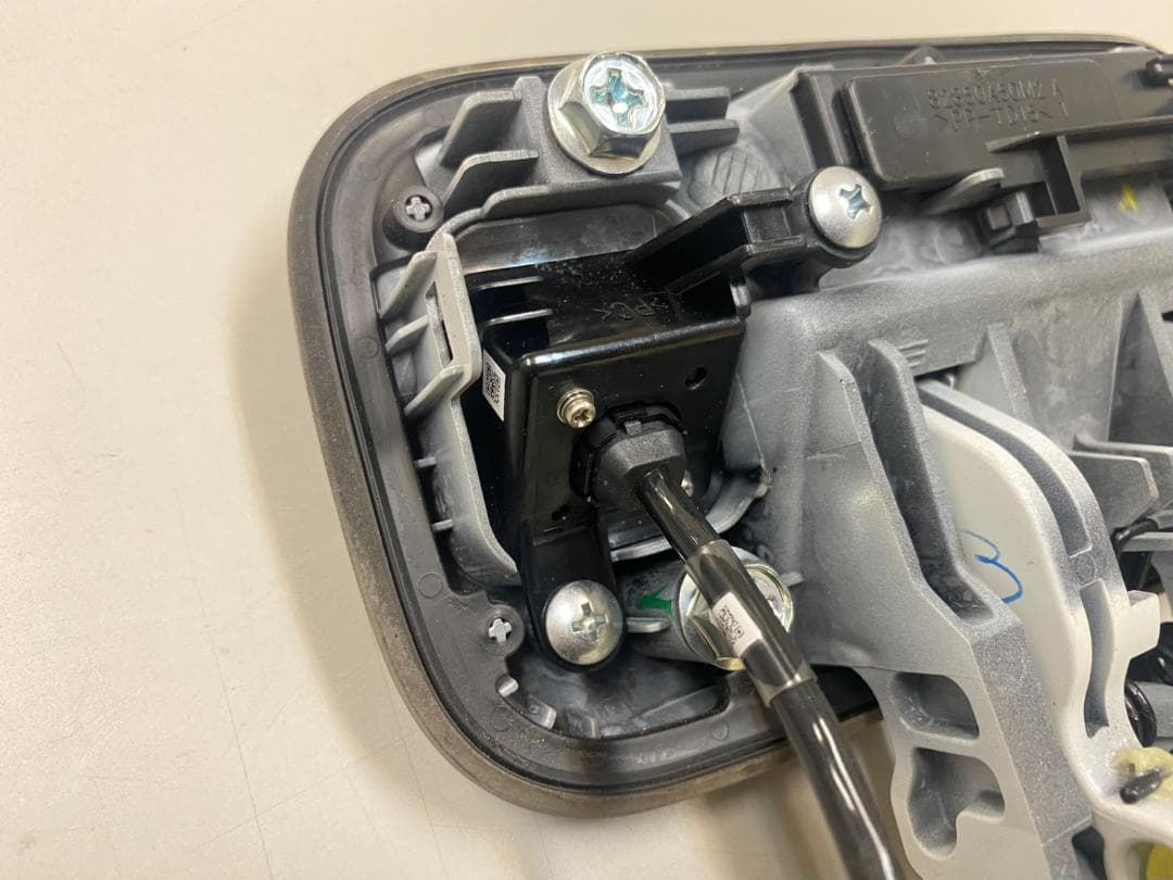 ワゴンR MH55S バックドアアウターハンドル 純正バックカメラ付き パール