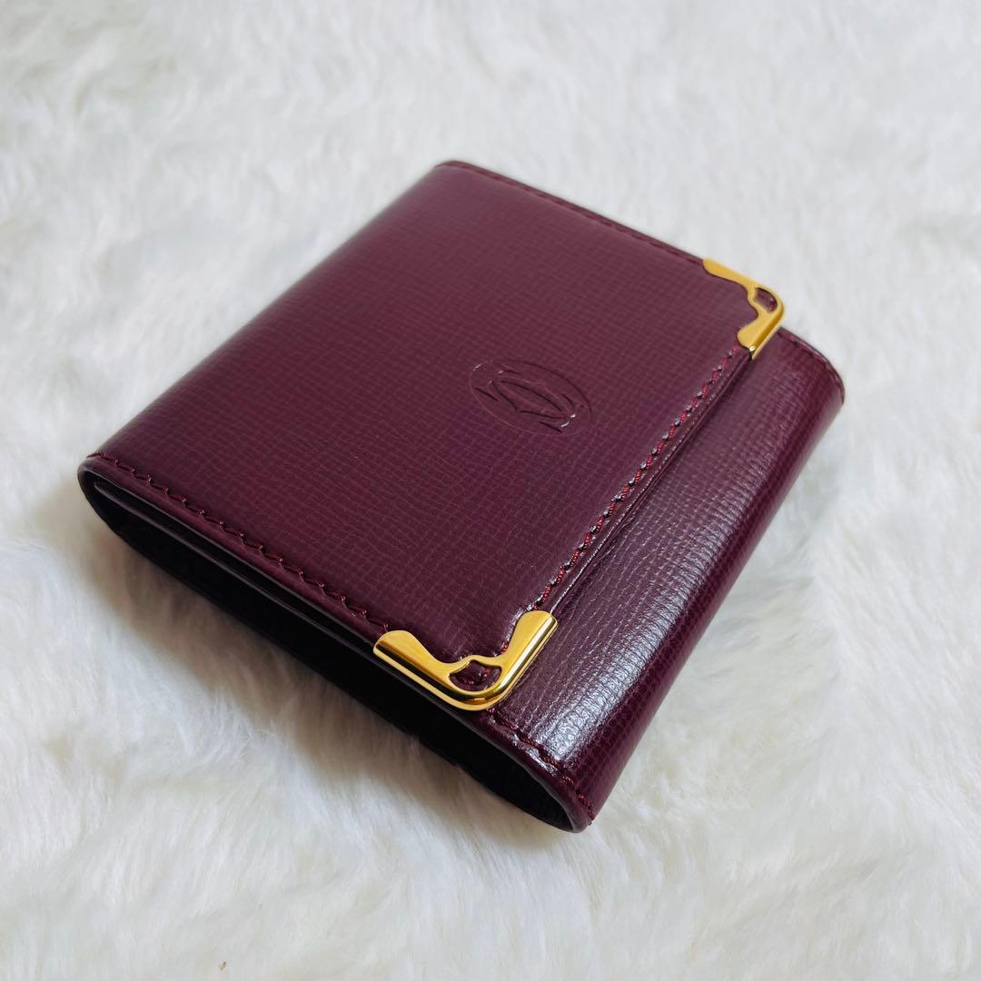 新品未使用・箱付き　カルティエ　ケース　マストライン　カーフレザー