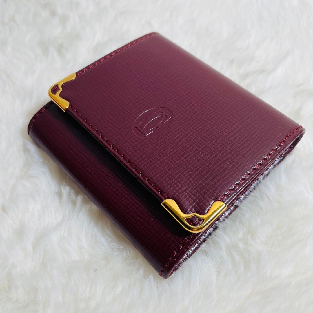 新品未使用・箱付き　カルティエ　ケース　マストライン　カーフレザー