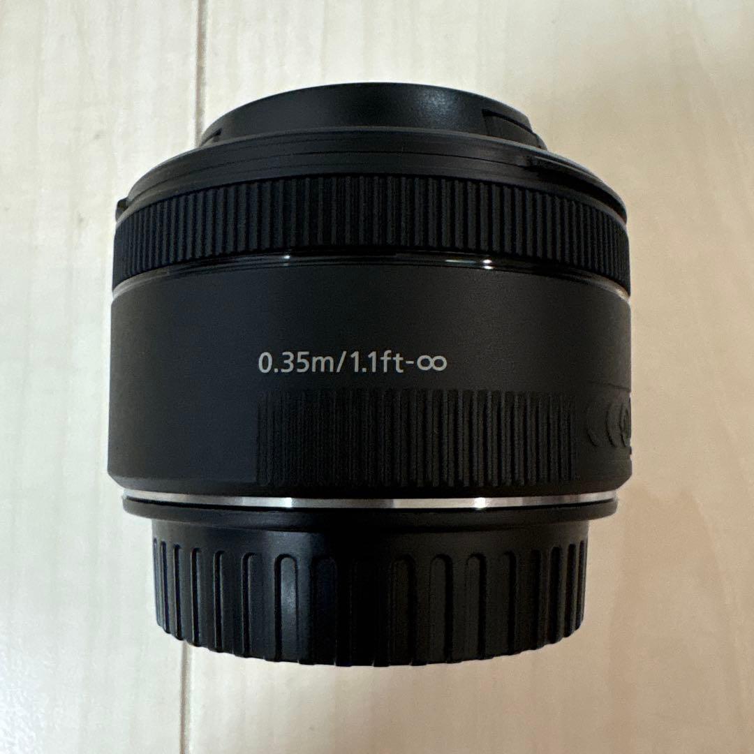 Canon EOS Kiss X9 デジタル一眼レフ　ダブルレンズ