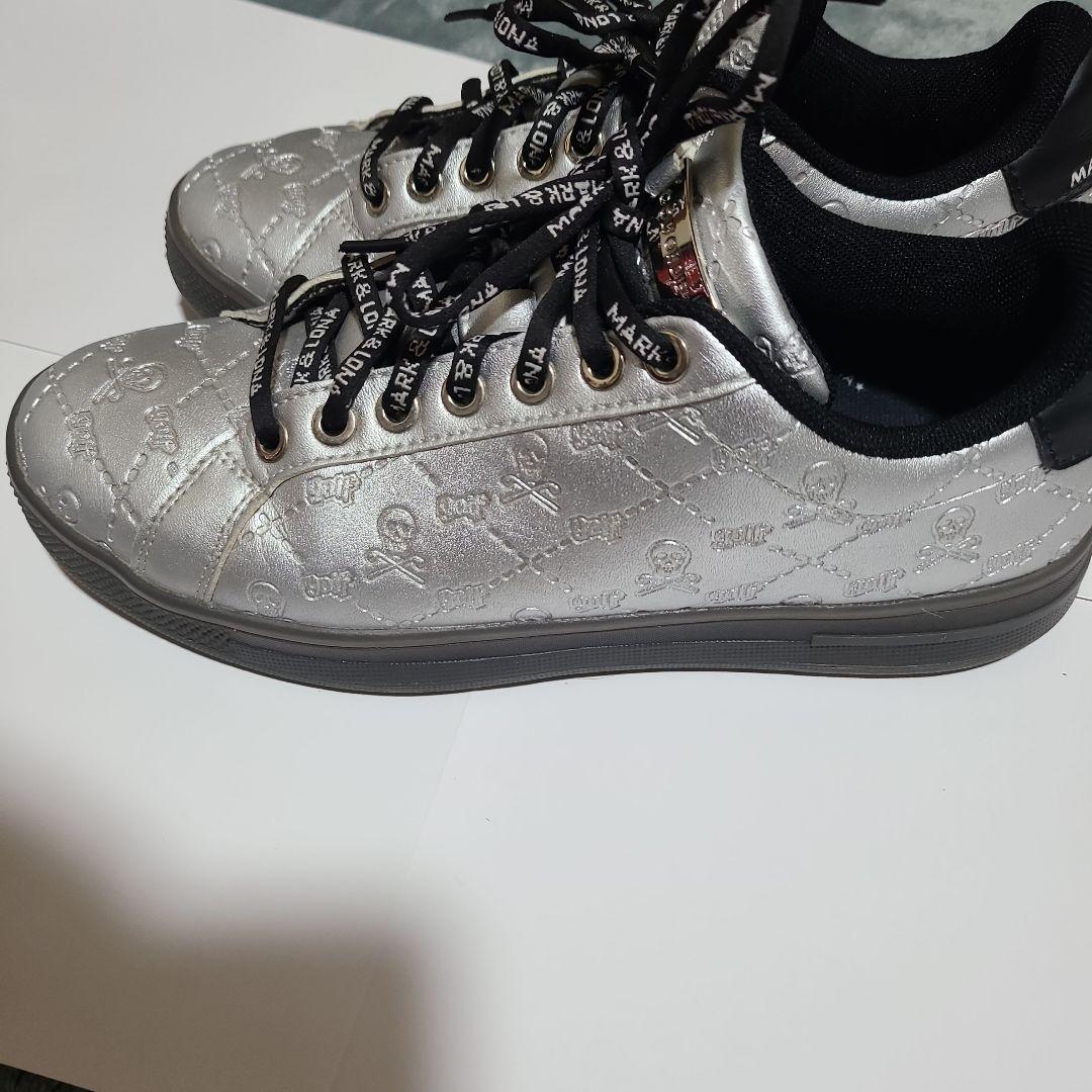 ゴルフシューズ　マークアンドロナ　MARK&RONA
