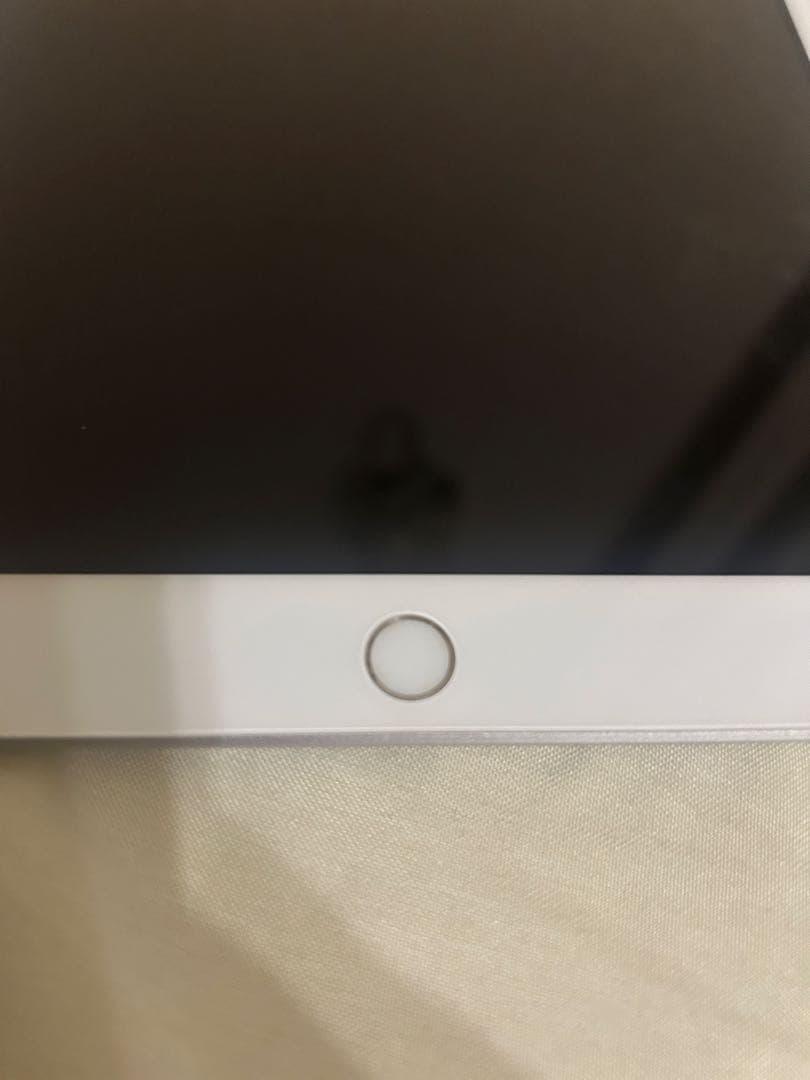 限定値下げ！Apple iPad 第7世代　シルバー 本体のみ