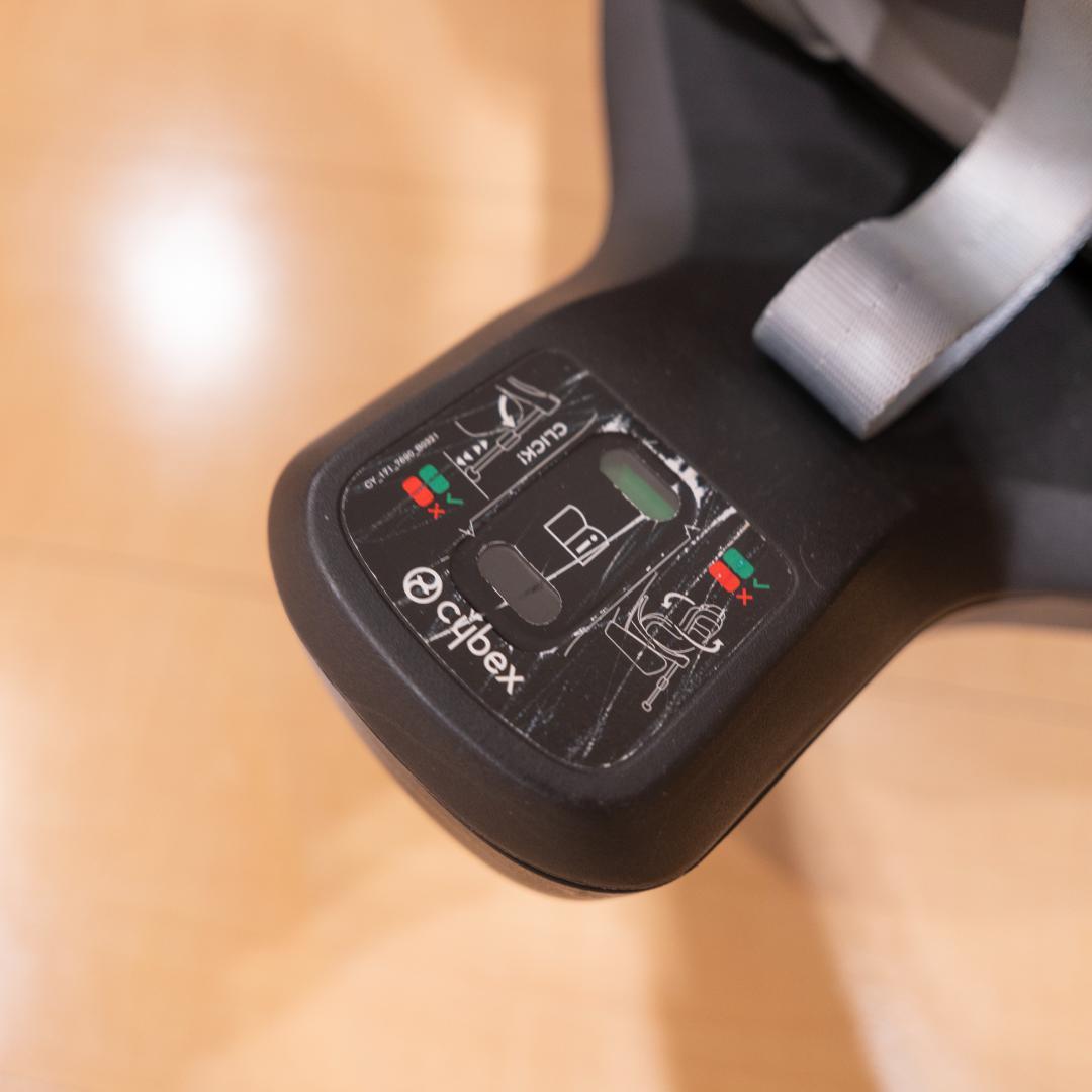 Cybex サイベックス シローナ SX2 i-size