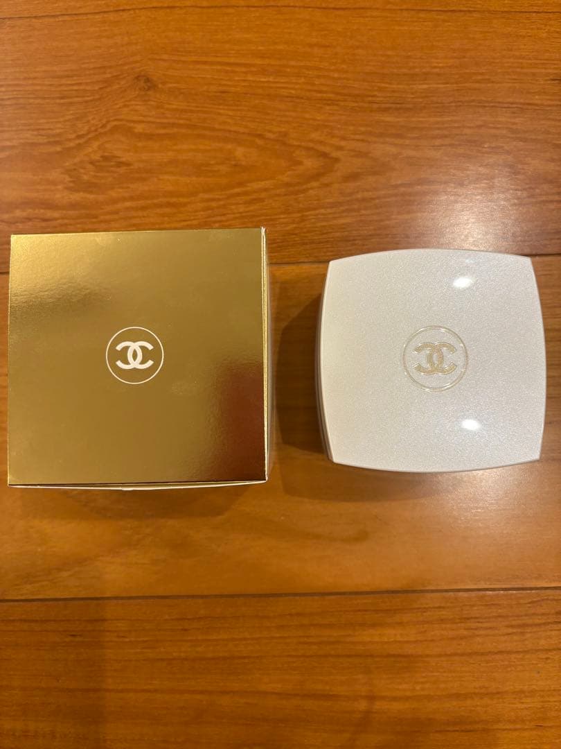 値下げ可能　新品未使用　CHANELココ マドモアゼル シルキー ボディクリーム