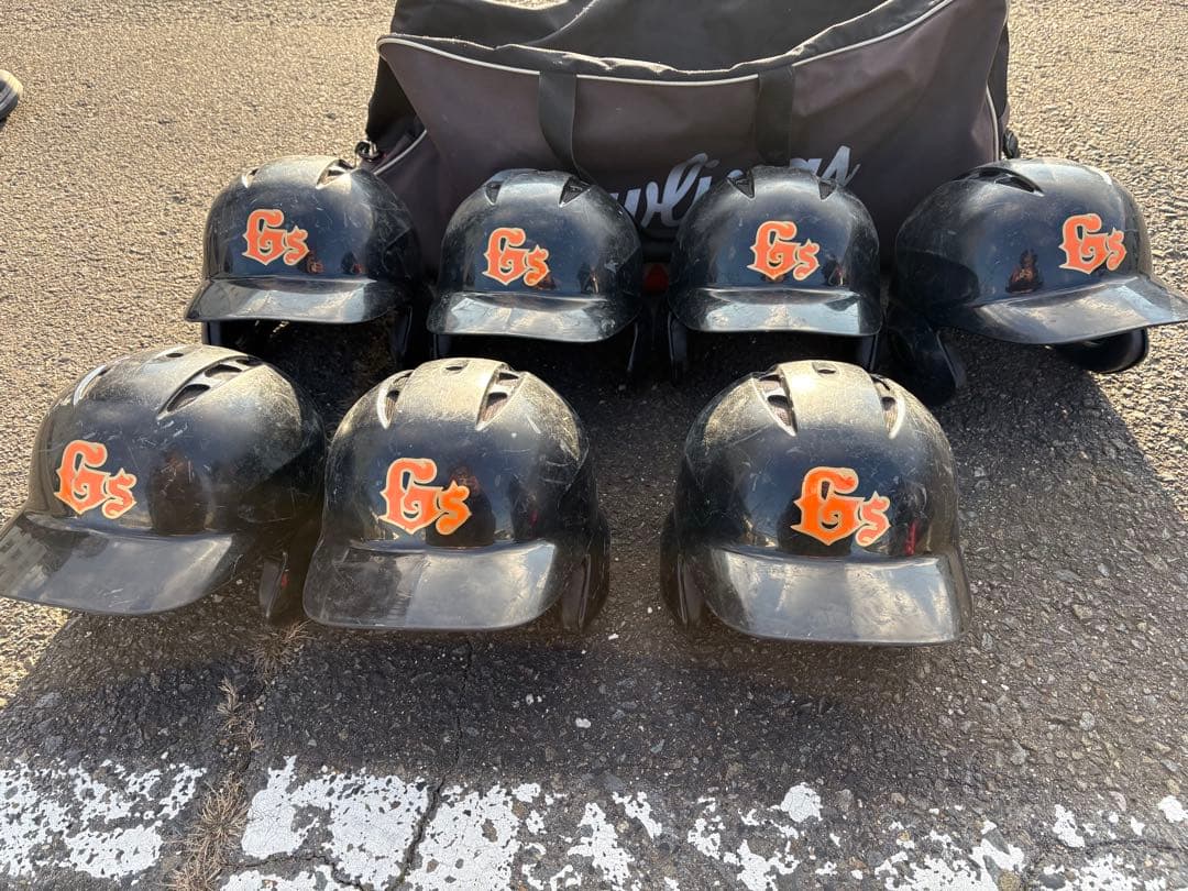 う*る様 軟式野球用ヘルメット7式、ケース付き