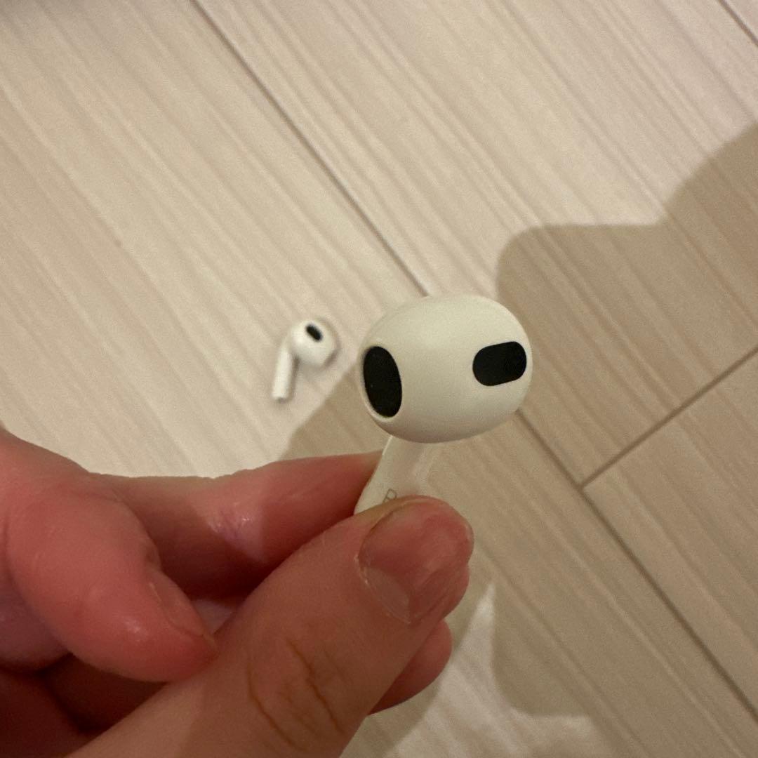 AirPods 第三世代　本体のみ 正規品