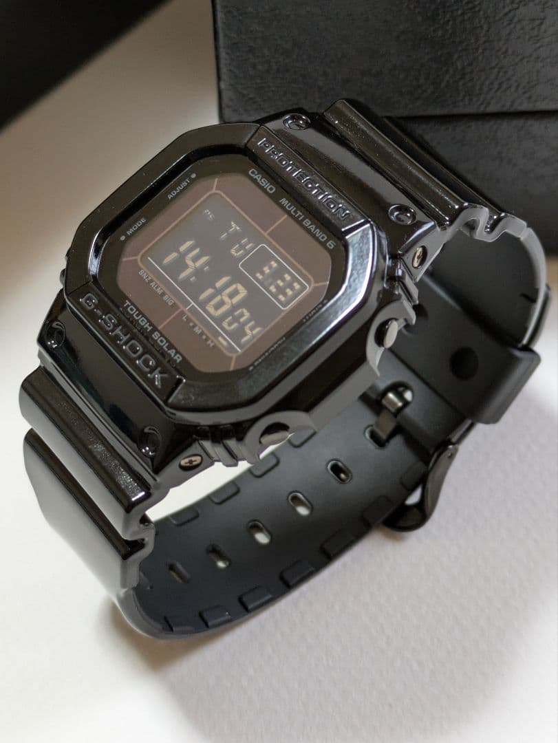 CASIO / G−SHOCK / GW−M5610BB−1JF