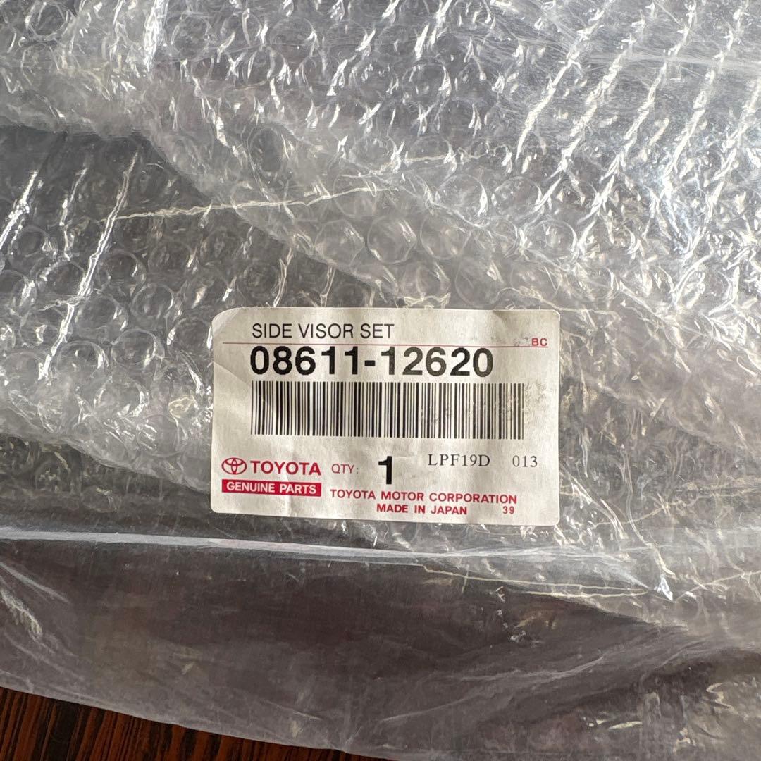 トヨタ サイドバイザーセット 08611-12620