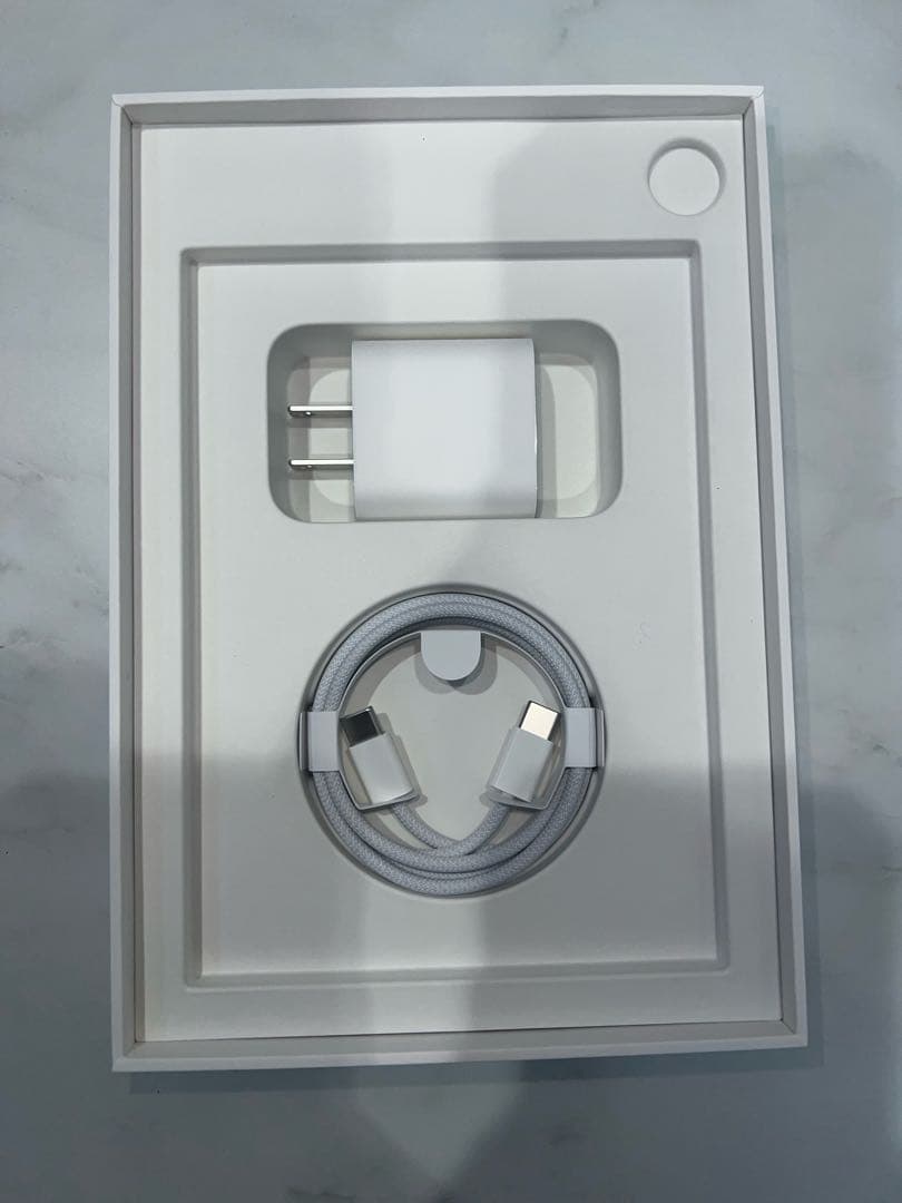 おまけ付　iPad mini 第7世代 128GB Wi-Fi スペースグレイ