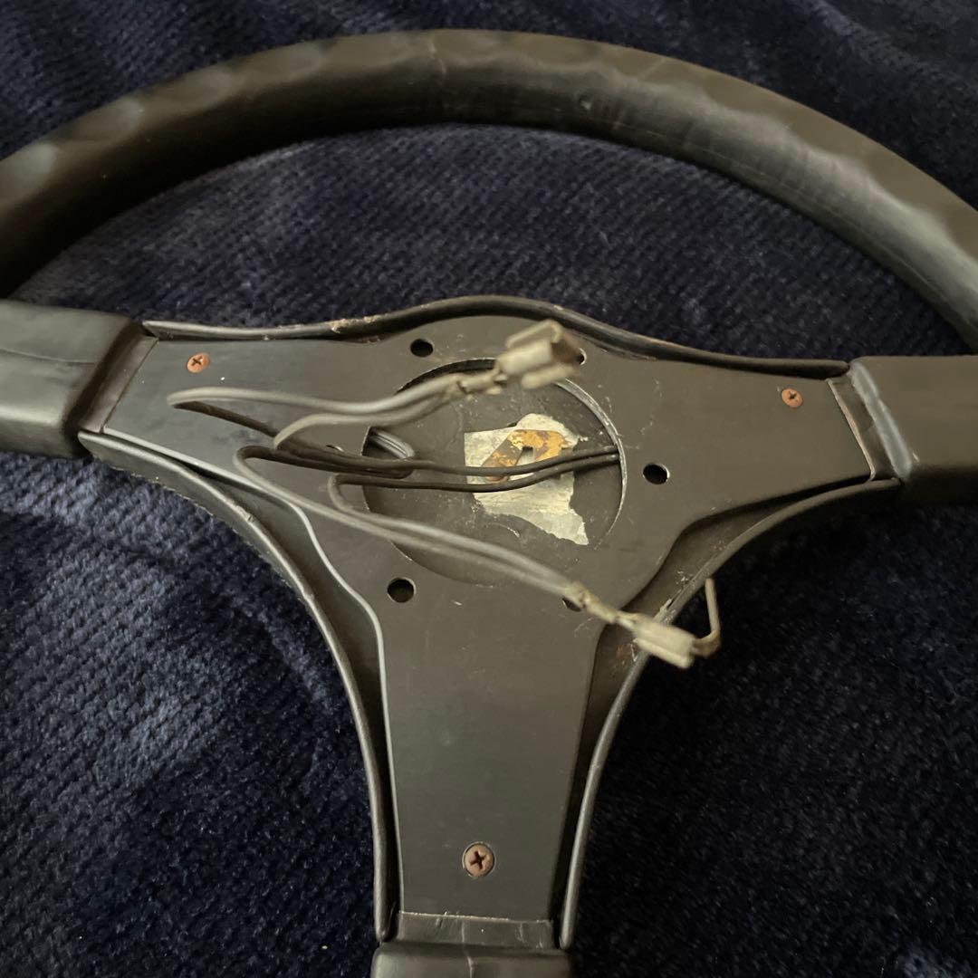 ELEGANZA ステアリング 3本スポーク ブラック　イタリア製