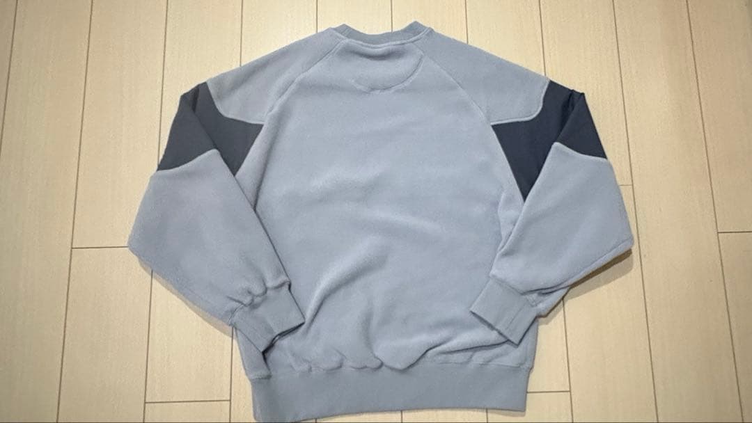 【即完モデル】PALACE Polartec 200 Crew \"Grey”