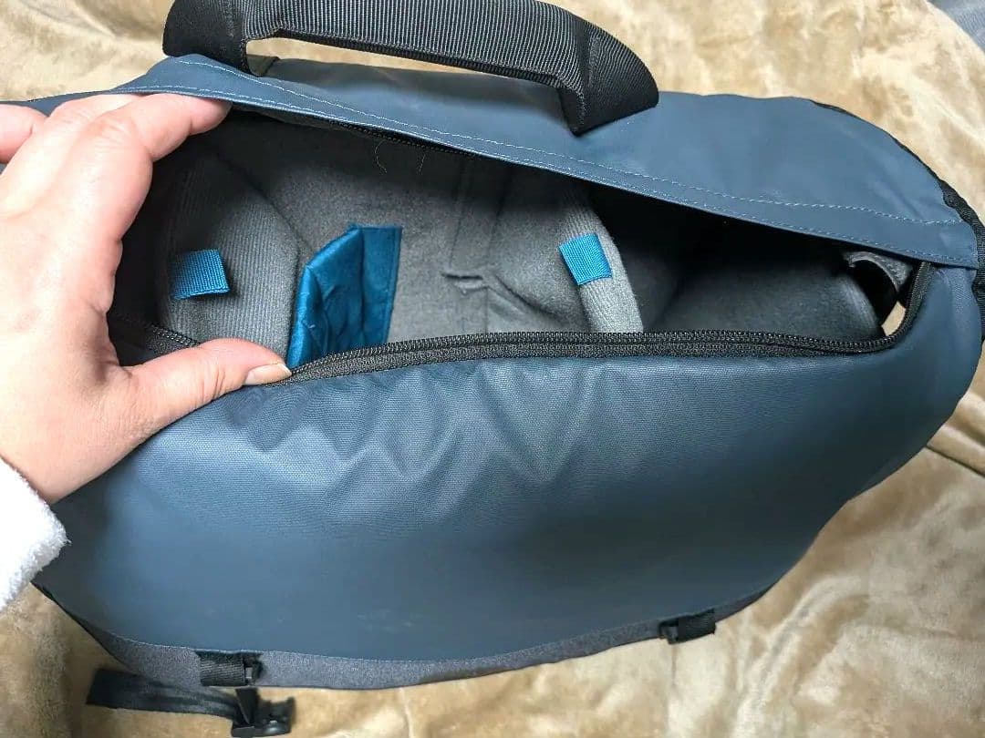 TENBA DNA 16 スリムメッセンジャー638-575