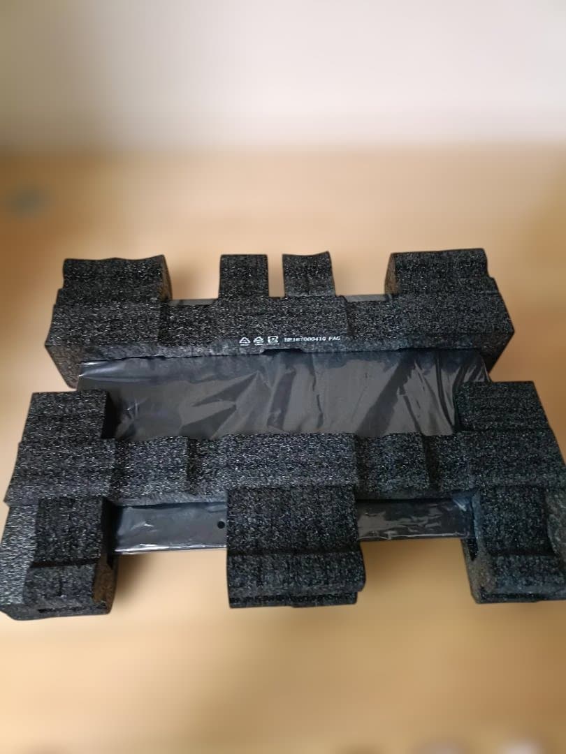 【元箱付】ThinkPad E585 高性能Ryzen クリーンインストール済